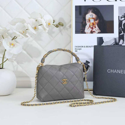 Chanel

100 dhs🇦🇪🇦🇪

Zain26
♥️♥️♥️
