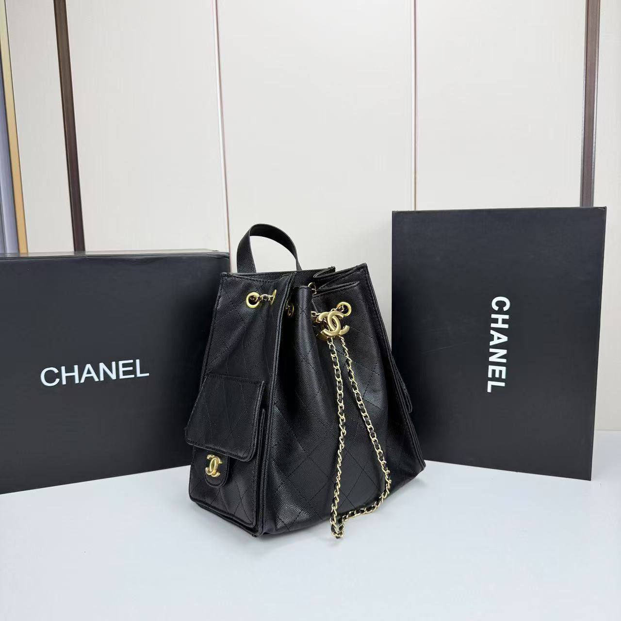 CHANEL BACKPACK 
COPY ONE NEW CAME 
180 dhs🪙🌨️

Zain39
♥️♥️♥️
