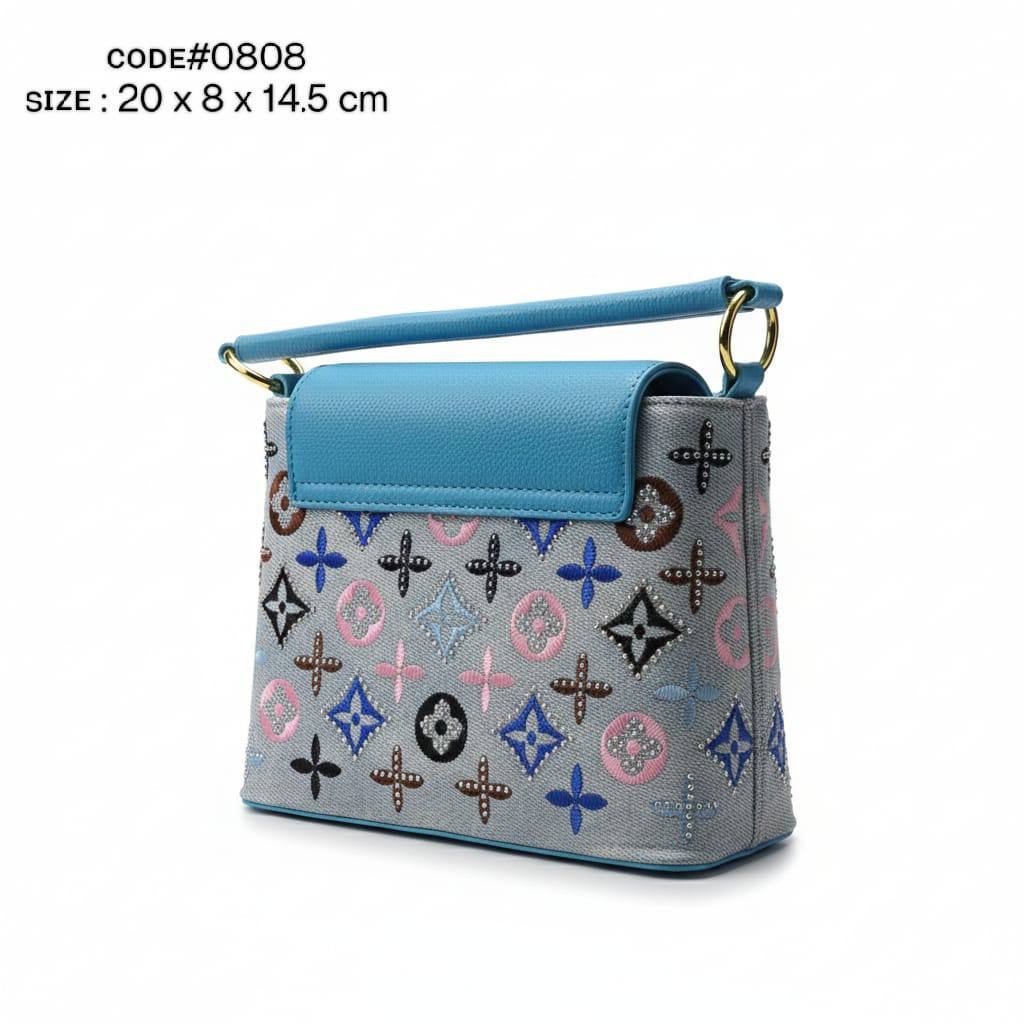 LV
ᴄᴀᴘᴜᴄᴄɪɴᴇ ᴅᴇɴɪᴍ ᴄᴏʟᴏʀғᴜʟ
ᴇᴍʙʀᴏɪᴅᴇᴅ ᴍᴏɴᴏɢʀᴀᴍ
ᴅᴇɴɪᴍ & ʟᴇᴀᴛʜᴇʀ ᴍᴀᴛᴇʀɪᴀʟ
ɢᴏʟᴅ ʜᴀʀᴅᴡᴀʀᴇ
sɪᴢᴇ : 20 cm
ᴡɪᴛʜ BOX

75 dhs🪙🌹

Zain31
🌺🌺🌺