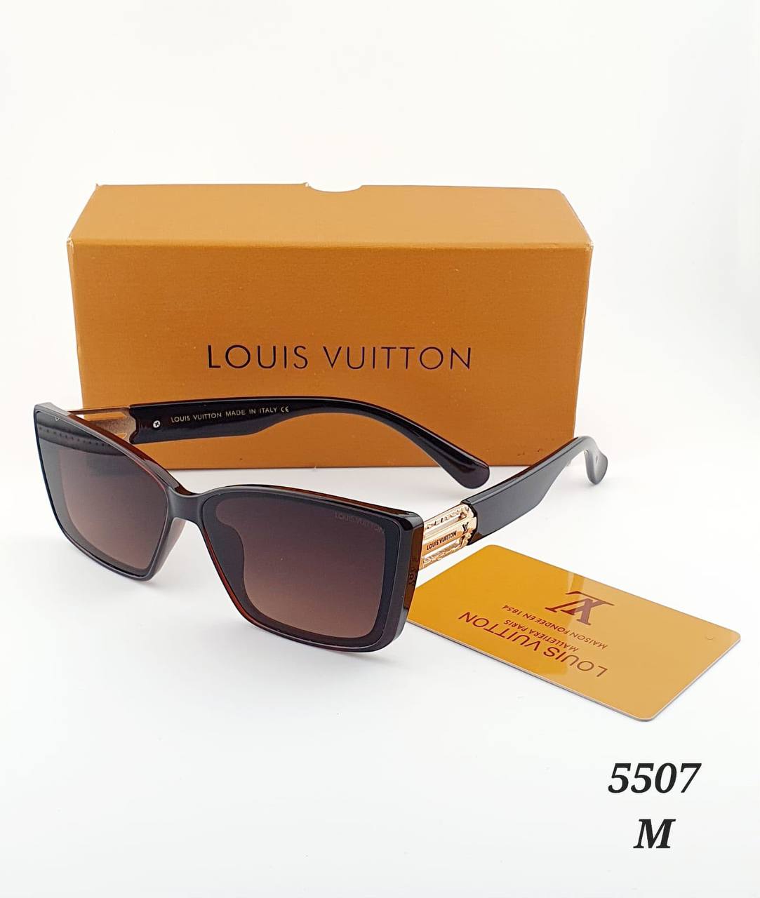 LV Sunglasses
65 dhs✅

with box
🎁🎁🎁

Zain182
♥️♥️♥️
