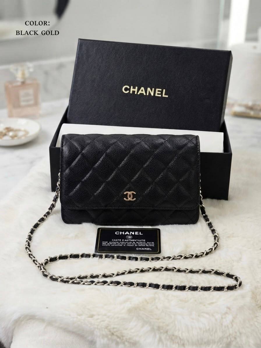 Chanel ᴄʟᴀssɪᴄ ᴡᴀʟʟᴇᴛ ᴏɴ ᴄʜᴀɪɴ
ɢᴏʟᴅʜᴀʀᴅᴡᴀʀᴇ ʟᴏɴɢ sʟɪɴɢ
ᴡɪᴛʜʙᴏx
ᴄᴀᴠɪᴀʀ ᴍᴀᴛᴇʀɪᴀʟ
sɪᴢᴇ:20ᴄᴍ
100 dhs🇦🇪🇦🇪

Zain56
♥️♥️♥️