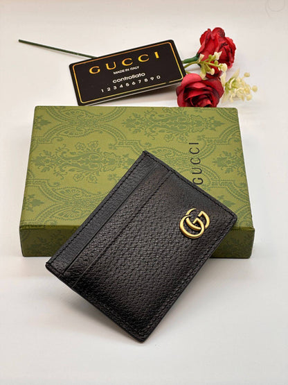 Guccl 

Card holder💝

 💝Super Master

250 dhs🇦🇪🇦🇪

Zain275
♥️♥️♥️