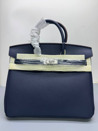 Hermes 
Master❣️❣️
25cm 380 dhs🇦🇪🇦🇪
30cm  410 dhs🇦🇪🇦🇪

Zain141
♥️♥️♥️