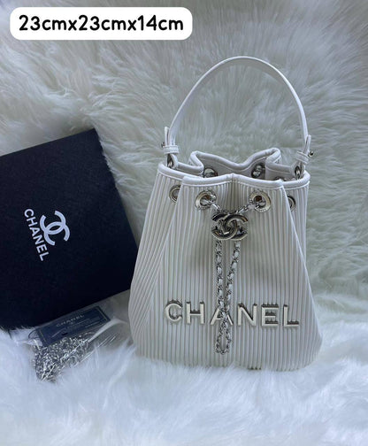 Chanel
100 dhs✅ 

Zain72
♥️♥️♥️