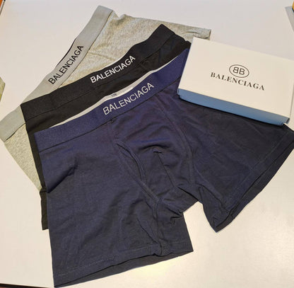 underwear Brands
40 dhs✅
size：L.XL.XX.XXXL 

Zain161
♥️♥️♥️