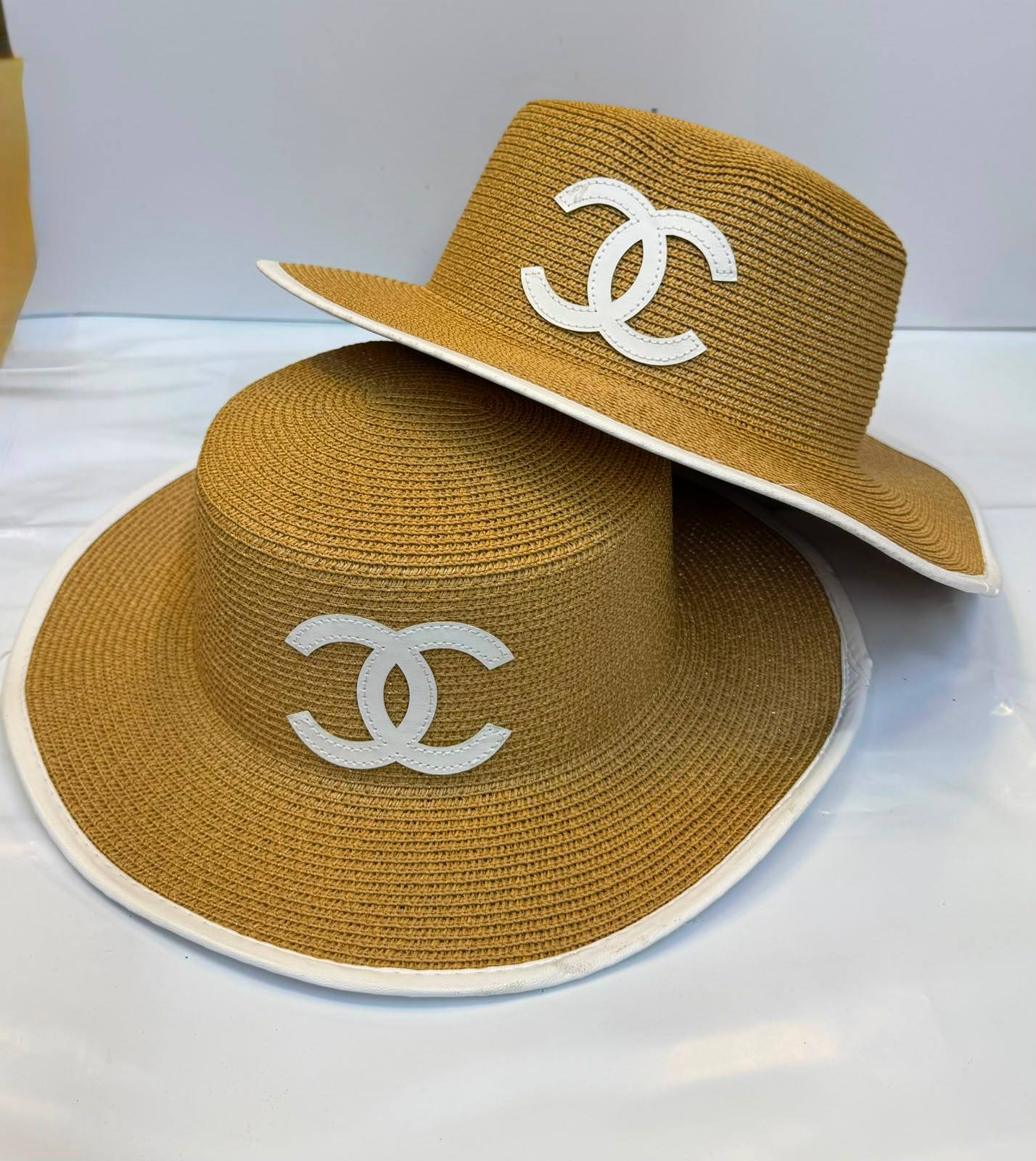 HAT
60 dhs🇦🇪🇦🇪

Zain93
♥️♥️♥️