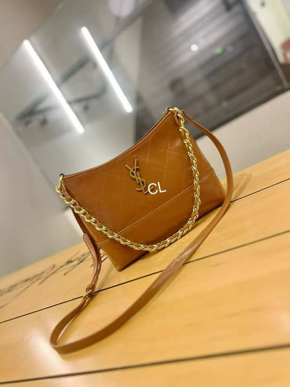 YSL
105 dhs❤️

Zain143
♥️♥️♥️