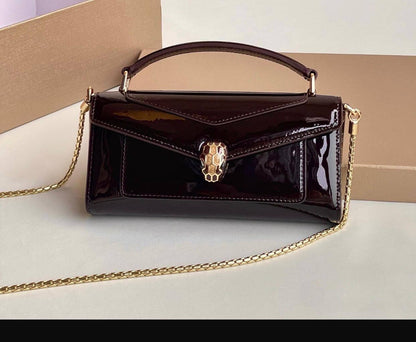 BVLGARI ✨💕✨
New collection ✨✨✨
SuperMaster Quality 🔥🔥
Available Now ❤️❤️❤️
For Price 👇 WTSP Text Zain 0568585901

Zain252
♥️♥️♥️