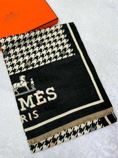 Winter scarf 
45 dhs🪙💕

Zain93
♥️♥️♥️