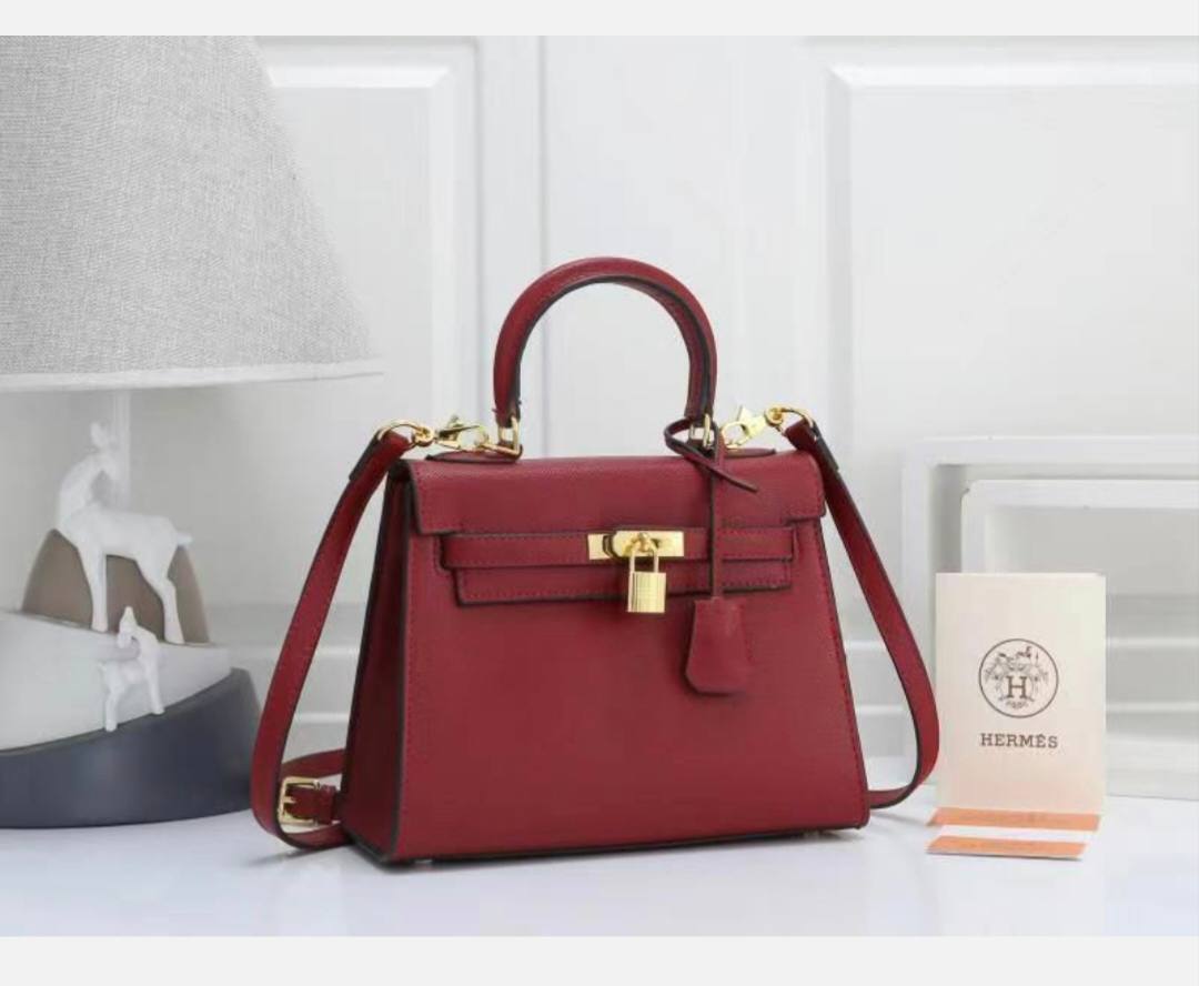Hermes

115 dhs🇦🇪🇦🇪🇦🇪

Zain143
♥️♥️♥️