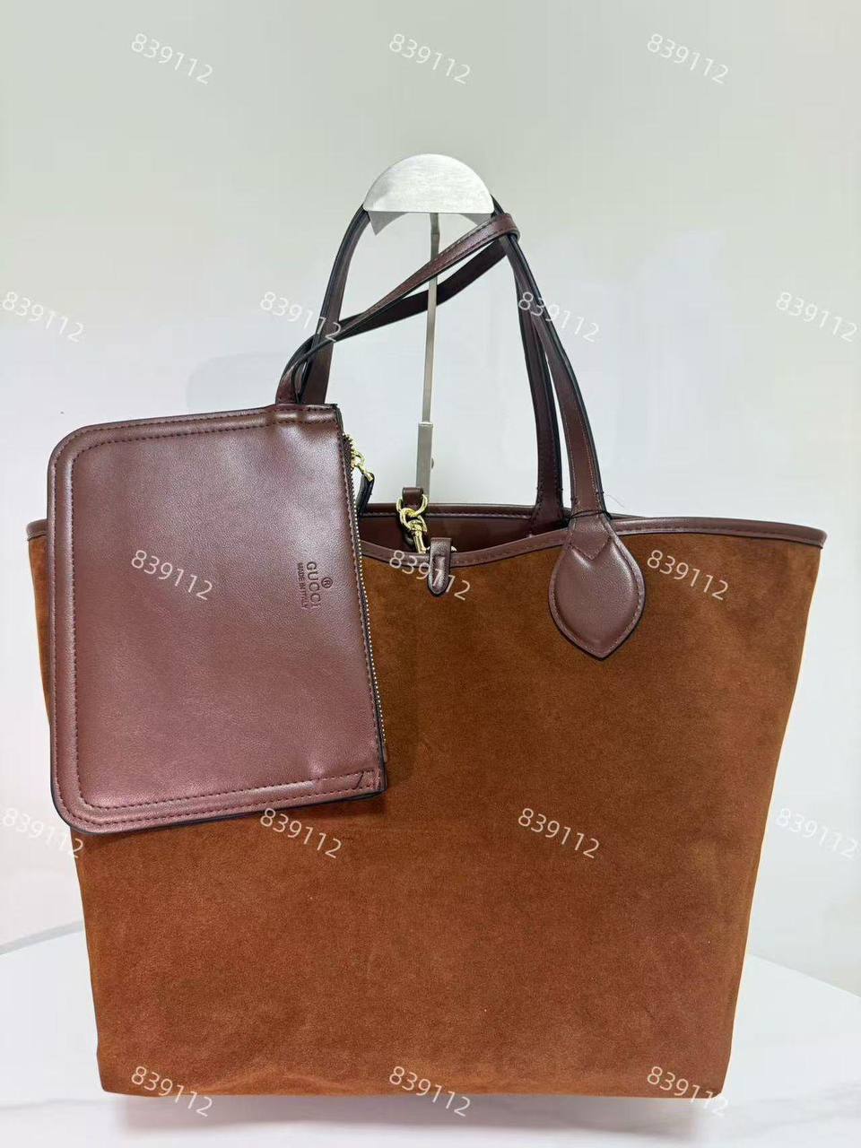 Gucci

120 dhs✅
2in1

Zain07
♥️♥️♥️