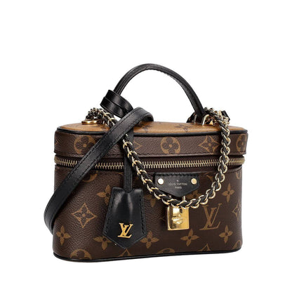 LV
105 dhs🇦🇪🇦🇪

Withbox
Size 19 cm

Zain44
Zain254
♥️♥️♥️