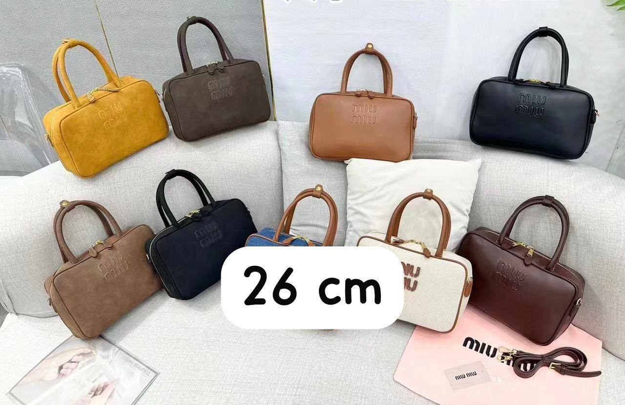 Miu Miu
90 dhs❤️
Good Quality

Zain90
♥️♥️♥️