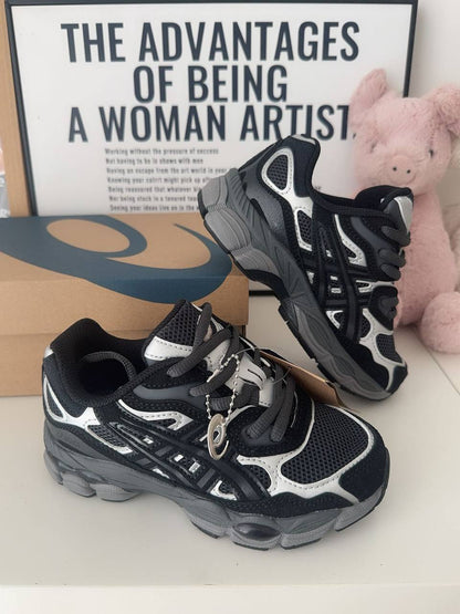 ASICS baby shoe,
size 26 to 35,
150 dhs🪙💕

Zain196
♥️♥️♥️