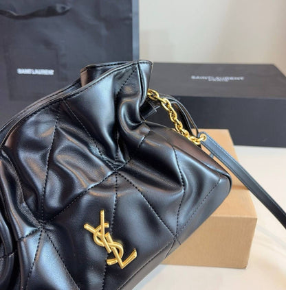 YSL 

SMALL SIZE 

WITH BOX 
🎁🎁🎁

105 dhs✅

Zain295
♥️♥️♥️