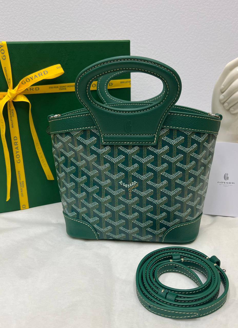 Goyard✨💕✨
New collection ✨✨✨
SuperMaster Quality 🔥🔥
Available Now ❤️❤️❤️
For Price 👇 WhatsApp✅
0568585901 
0507557372
0552275751 Owner Zain 👌

Zain252
♥️♥️♥️