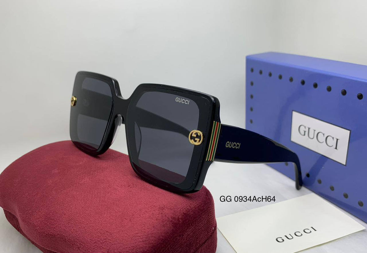 Ladies 

master quality 

sunglasses 
200 dhs🇦🇪🇦🇪

Zain126
♥️♥️♥️