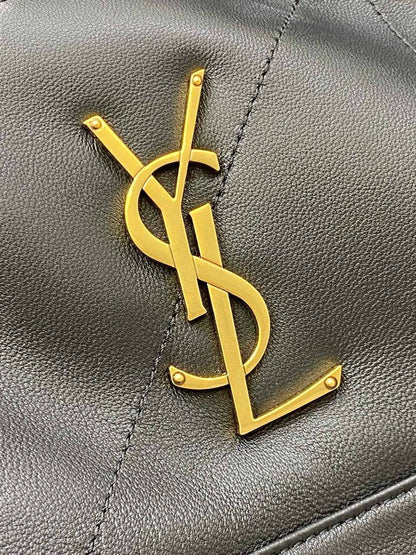 YSL 
MASTER QUALITY
335 dhs✅
……(leather )

Zain39
♥️♥️♥️