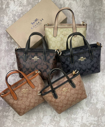 COACH

110 dhs✅

with box
🎁🎁🎁

Zain175
♥️♥️♥️