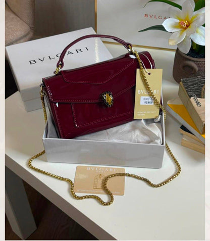 Bvlgari
105 dhs✅
Size：19CM
Good-quality with box

Zain35
♥️♥️♥️