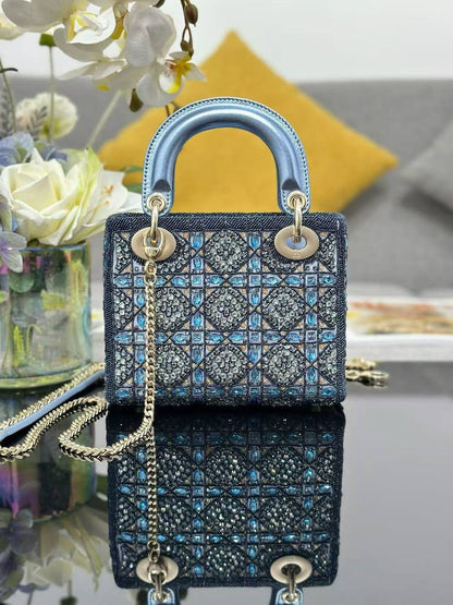 Lady Dior ✅
*Size 17 cm*
For Price 👇 WhatsApp✅
0568585901 
0507557372
0552275751 Owner Zain 👌

Zain274
♥️♥️♥️