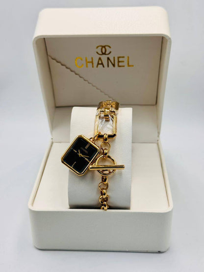 Chanel  ladies
*New arrival*🔥
55 dhs🌺

Zain08
♥️♥️♥️