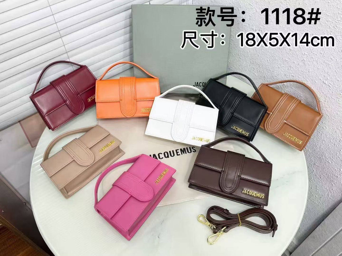 Jacquemus

100 dhs🇦🇪🇦🇪

Zain305
♥️♥️♥️
