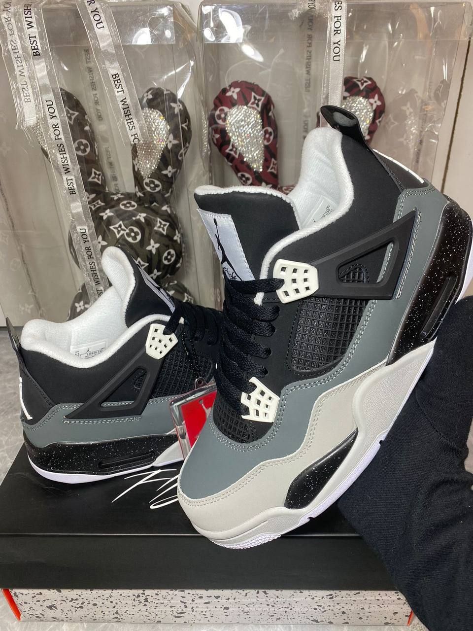 Jordan 4 
36-45
40-45
Now on discount 😇
190 dhs🇦🇪🇦🇪

Zain242
♥️♥️♥️