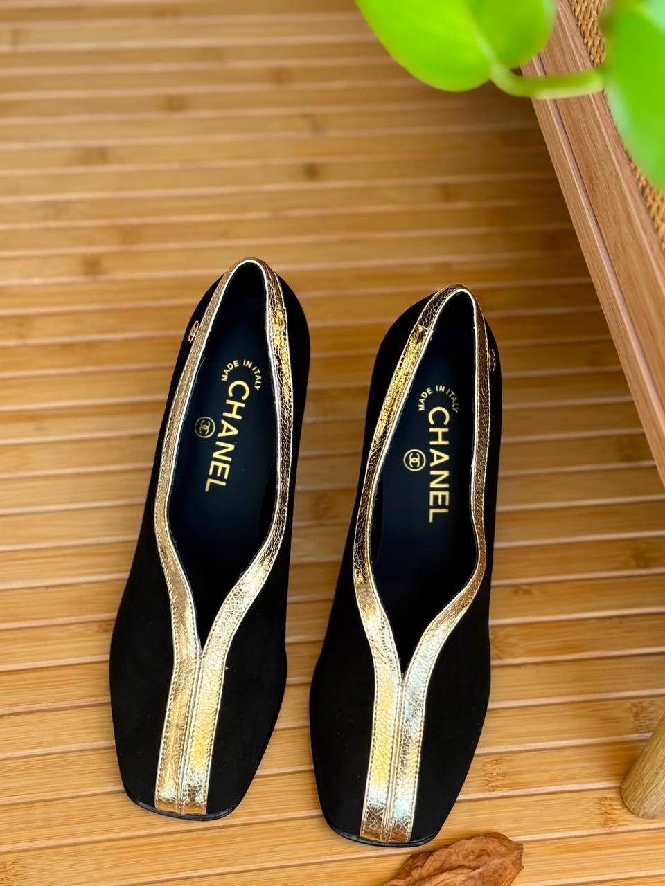 Chanel
Super Master
𝗦𝗶𝘇𝗲 𝟯𝟲 𝘁𝗼 𝟰𝟭 
450 dhs✅

Zain303
♥️♥️♥️