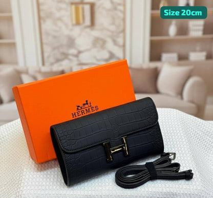 Hermes

Best quality

With box’s
🎁🎁🎁

85 dhs🌺
size 20cm

Zain158
♥️♥️♥️