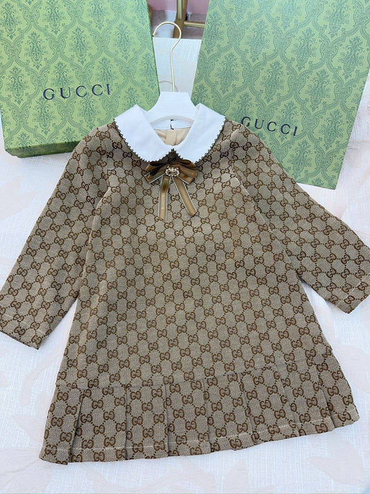 Gucci
1-5y 170 dhs🪙🌨️
6-13y 180 dhs🪙🌨️

Zain151
♥️♥️♥️