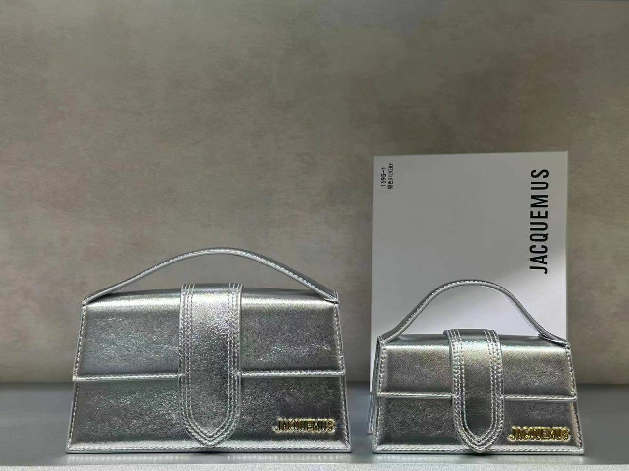 Jacquemus
Master 💓💓💓
For Price 👇 WTSP Text Zain 0568585901
0507557372
0544061607

Zain111
♥️♥️♥️