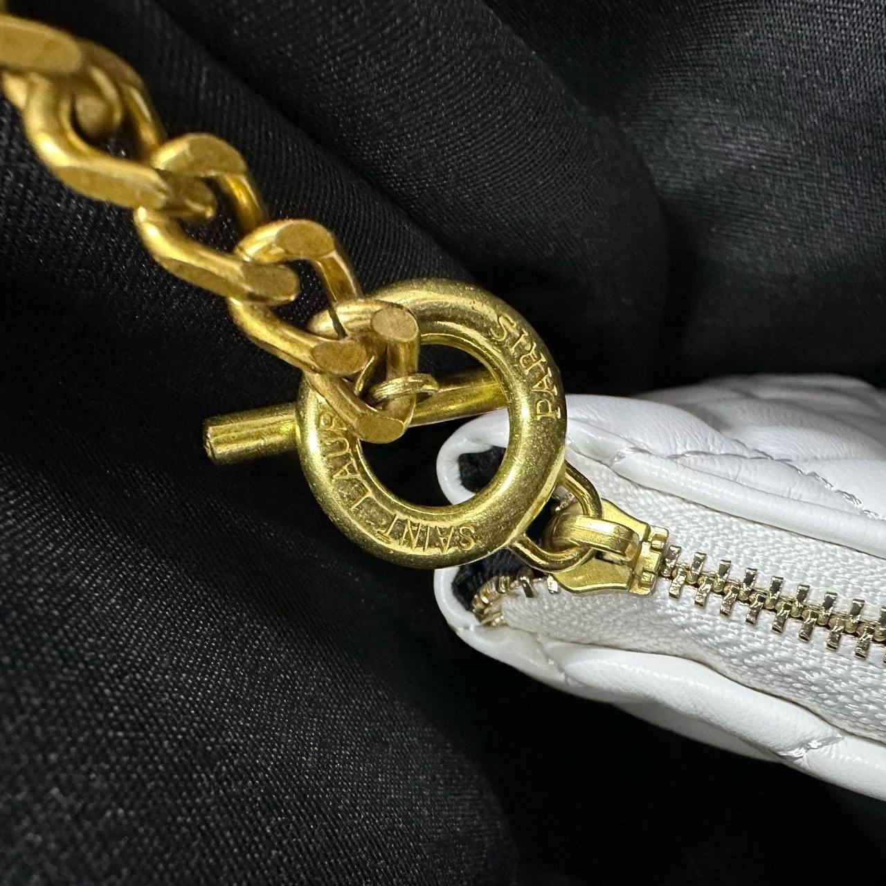 YSL NEW CAME GOOD QUALITY 50CM  
110 dhs🇦🇪🇦🇪

Zain295
♥️♥️♥️