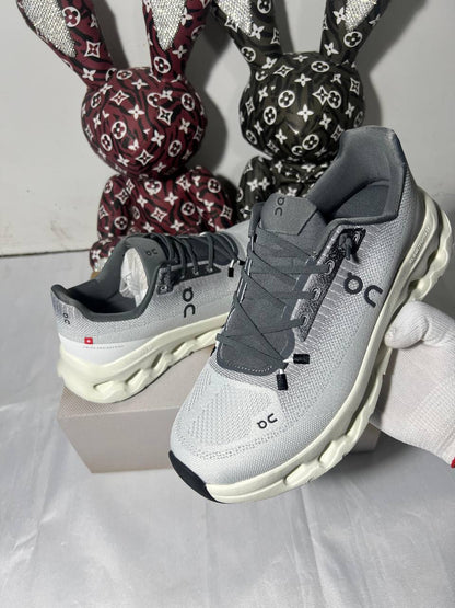 On Cloudtilt Rock/Ivory 
36-45 AVAILABLE 🤩
220 dhs✅

Zain242
♥️♥️♥️