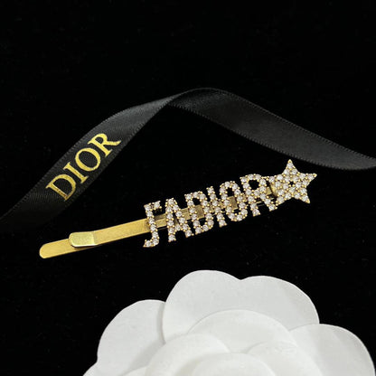 HAIR CLIP
MASTER✨
60 DHS🇦🇪🇦🇪
LIMITED PIECES
WITH BOX AND PAPER BAG🎁🛍️

Zain89
♥️♥️♥️