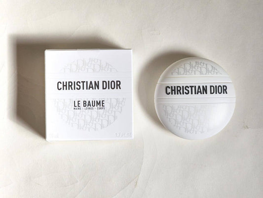 Chanel
Small 20 dhs🪙🌨️
Big 25 dhs🪙🌨️

Zain109
♥️♥️♥️