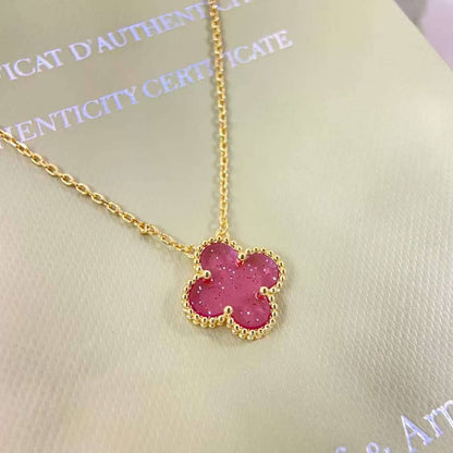Vca master 

Necklace 10 flower 160 dhs with the box

Bracelet 95 dhs with the box 

Necklace 1 flower 90  dhs

Earring 90 dhs

Ring 85 dhs 

Zain108
♥️♥️♥️