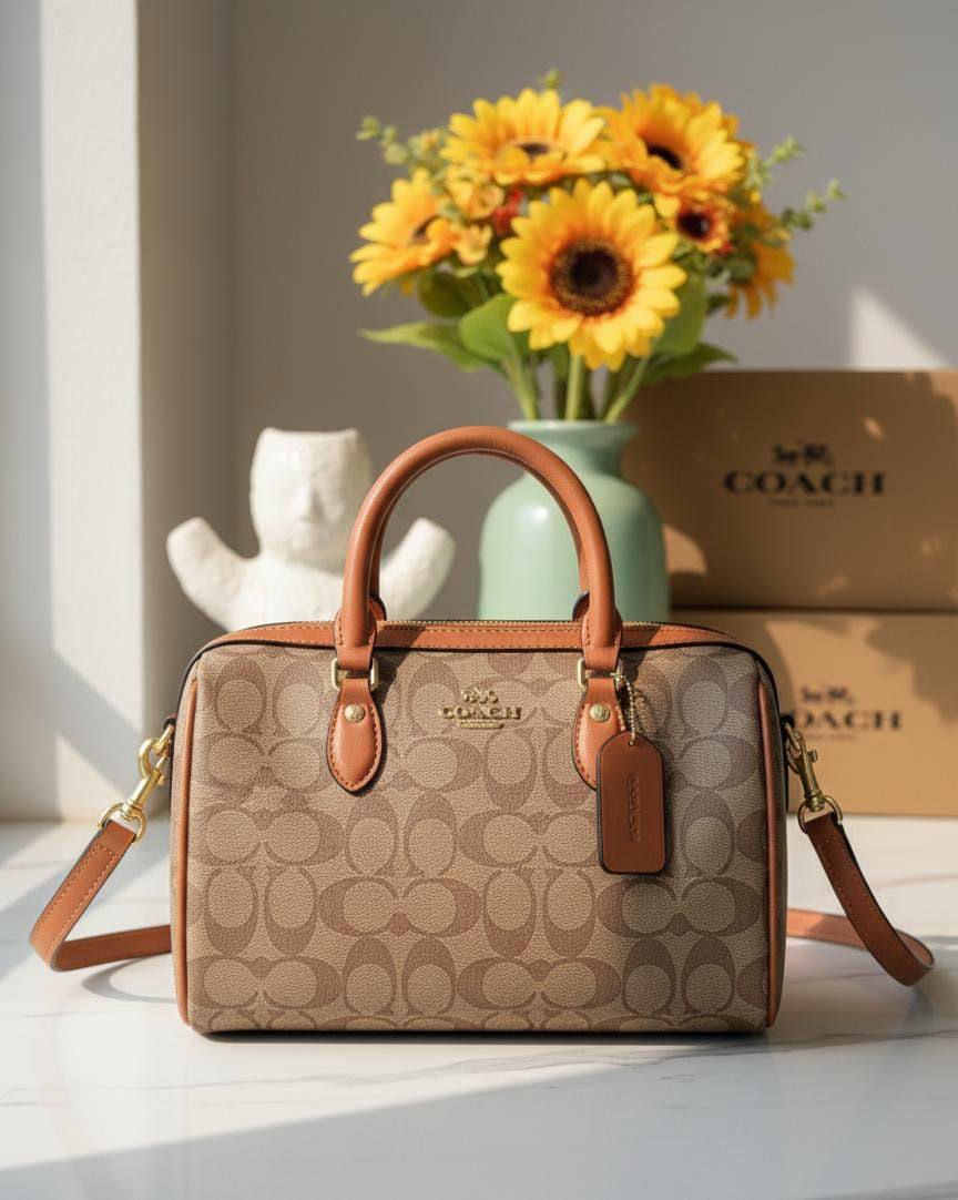 COACH 🆕
GOOD QUALITY 💯
95 dhs🪙🌨️
WITH BOX 📦

Zain28
♥️♥️♥️