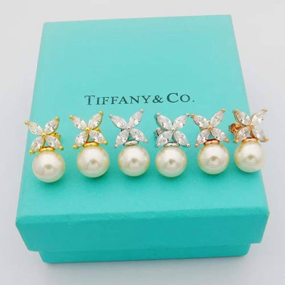TIFFANY EARRINGSQ
MASTER💫✨
GOLD ROSE GOLD
SILVER
AVAILABLE
60 dhs🇦🇪🇦🇪

WITH BOX AND PAPER BAG🎁🛍️

Zain89
♥️♥️♥️