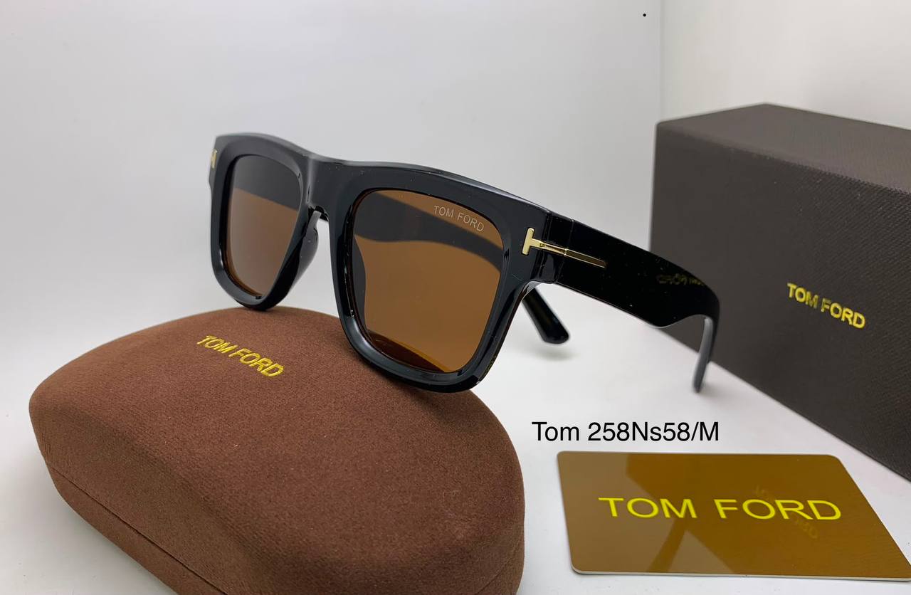 Tom Ford
70 dhs🇦🇪🇦🇪

Zain126
♥️♥️♥️