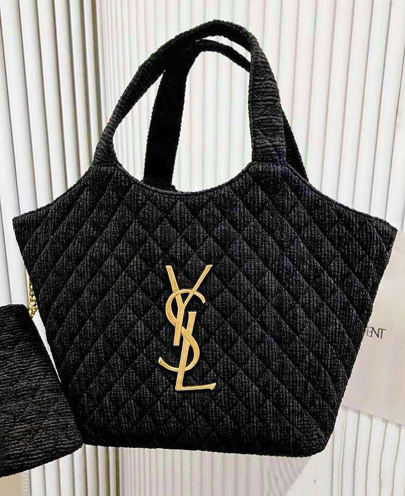 YSL COPY ONE SPECIAL 
OFFERS 
150 dhs🇦🇪🇦🇪

Zain295
♥️♥️♥️