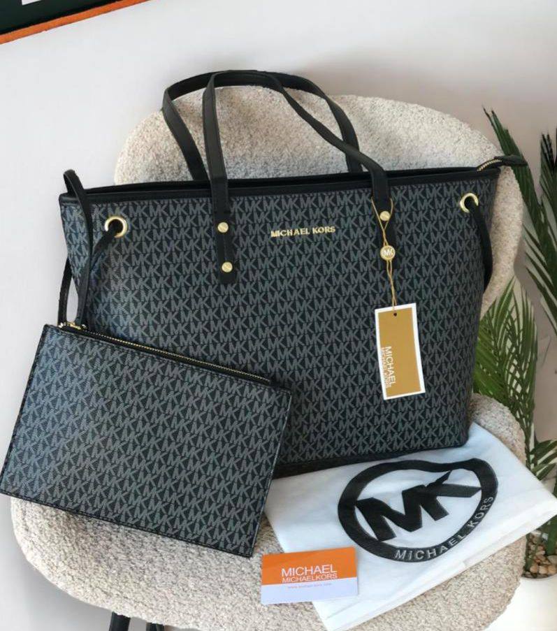 Mk

95 dhs💓

Size. 40 cm 

Zain175
♥️♥️♥️