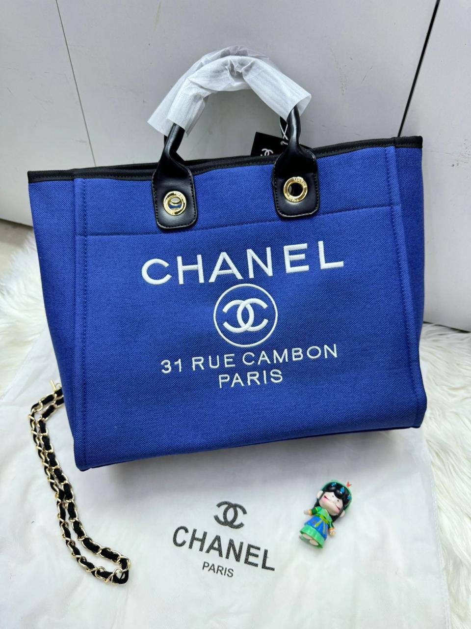🏖Chanel canvas bag
1️⃣ First quality
Size : 47* 32 cm

85 dhs🇦🇪🇦🇪

Zain115
♥️♥️♥️