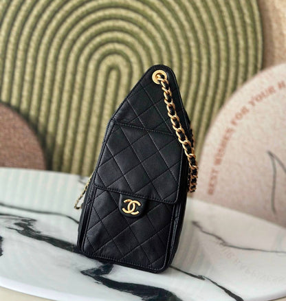 CHANEL
 GOOD QUALITY 
120 dhs💓

Zain295
♥️♥️♥️