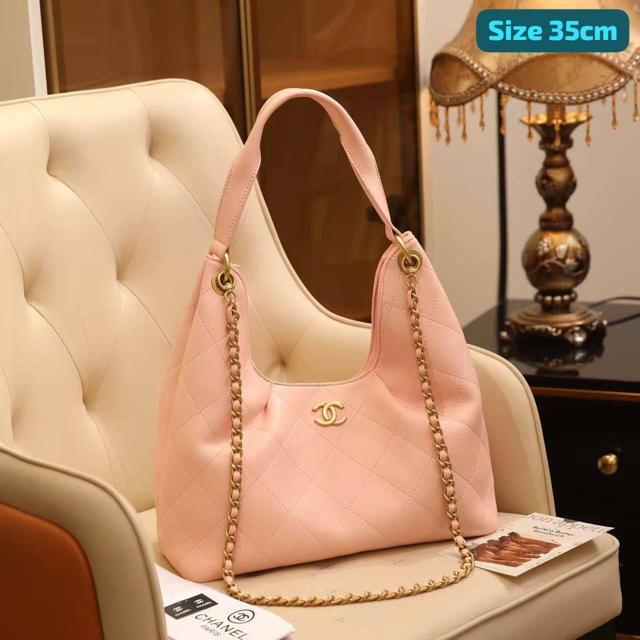 Chanel
Good quality 
95 dhs🪙🌨️

Zain186
♥️♥️♥️