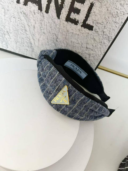 Headband
20 dhs🪙🌨️

Zain263
♥️♥️♥️