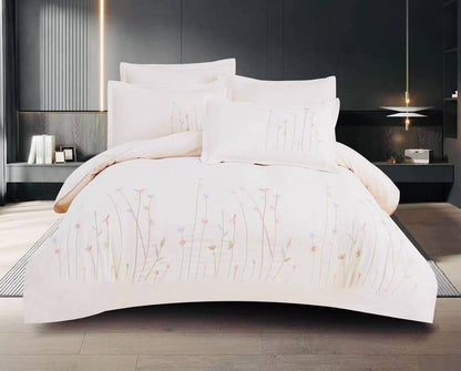 New collection ✅✅✅✅
Embroidered 🪡🪡🪡
100 % cotton 
Comfort set 
King size comfort 6pcs set 
170 dhs💓

Zain99
 ♥️♥️♥️