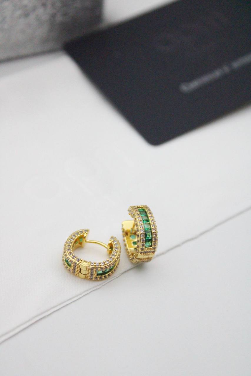 Apm earring

75 dhs 

Zain122
♥️♥️♥️