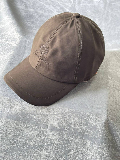 LORO PIANA
Unisex Caps
Master Quality 
190 dhs✅

Zain276
♥️♥️♥️