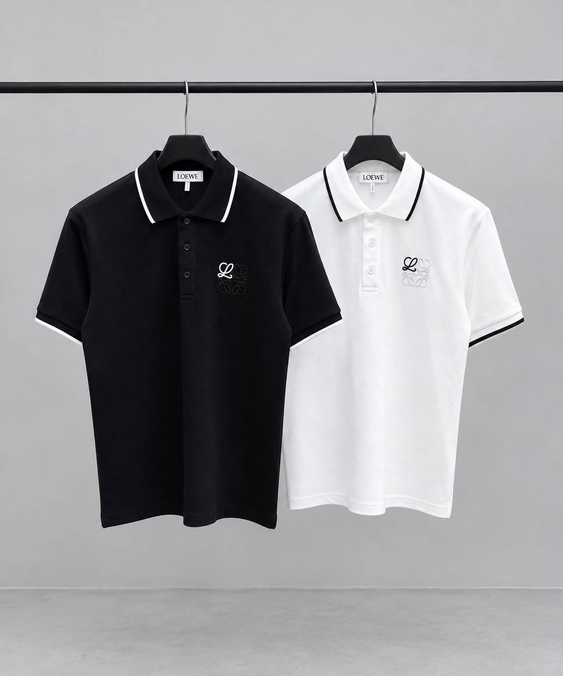 LOEWE ❣️
SUPER MASTER QUALITY ✨
SIZE :S M L XL XXL
320 dhs🇦🇪🇦🇪

Zain327
♥️♥️♥️